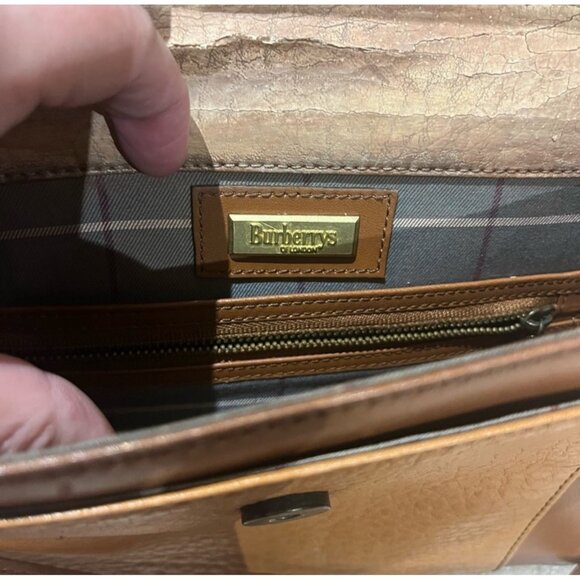 Burberry Vintage Brown Leather Crossbody Bag With Adjustable Strap - Picture 11 of 13